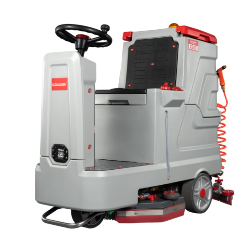 岳阳坦洁全自动驾驶式洗地机X600